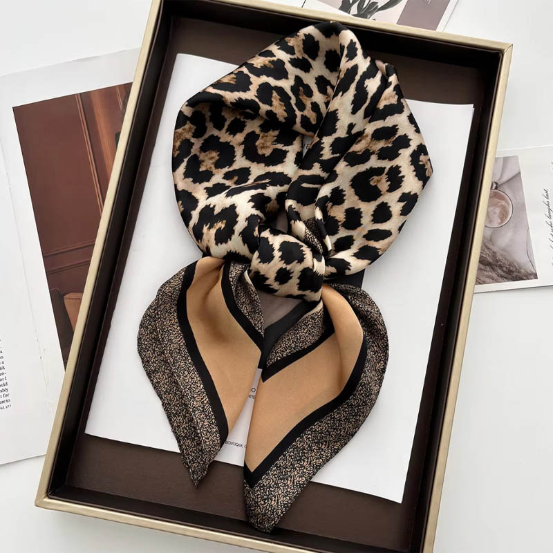 ผ้าพันคอผ้าซาตินลายเสือดาวสุดห - Ascot Neck Scarf บทวิจารณ์และราคา