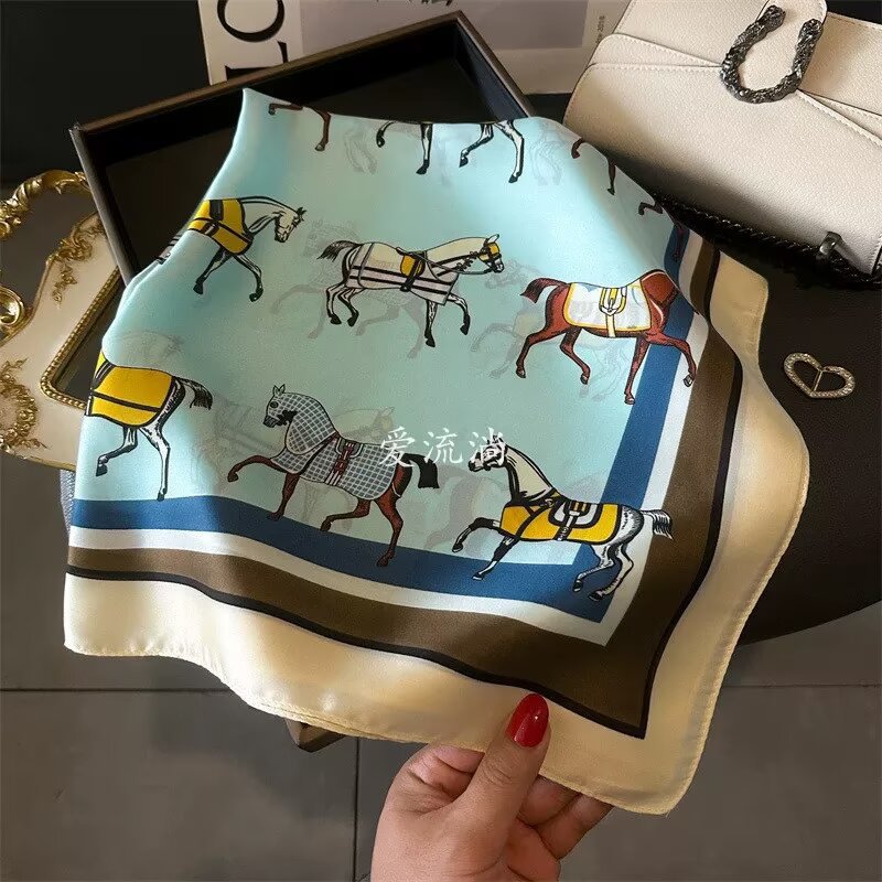 ผ้าพันคอสี่เหลี่ยมขนาด 70 ซม.  - Ascot Neck Scarf บทวิจารณ์และราคา